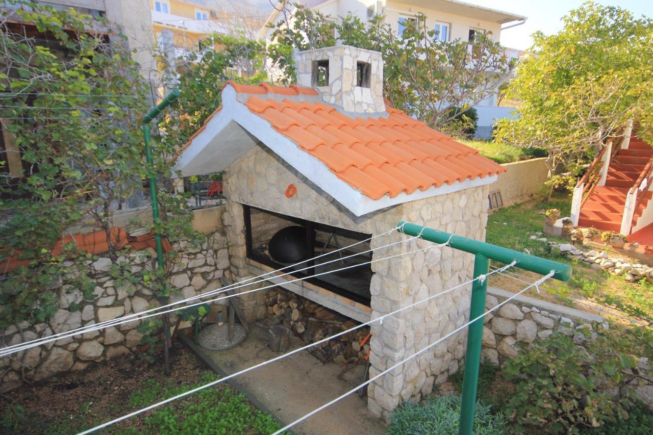 Apartments With A Parking Space Pag - 9388 Pag Town Esterno foto
