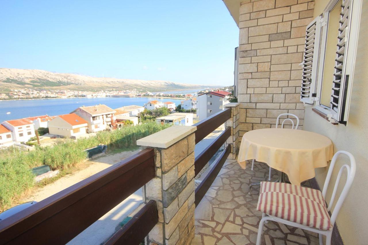 Apartments With A Parking Space Pag - 9388 Pag Town Esterno foto