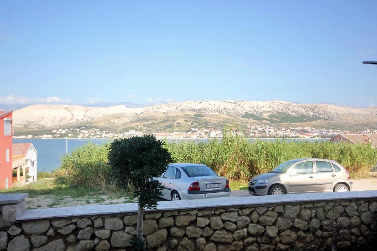 Apartments With A Parking Space Pag - 9388 Pag Town Esterno foto
